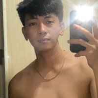 niel_cumshow