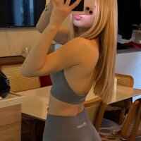 tinyhornygirl