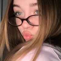 Kiss_Moon