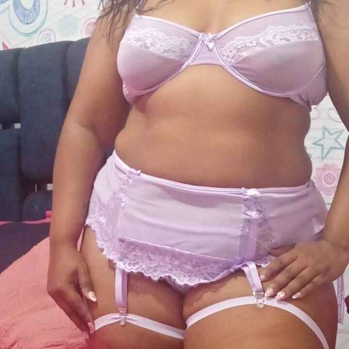 RACHELL__HOT