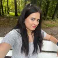 Mina_Foxx