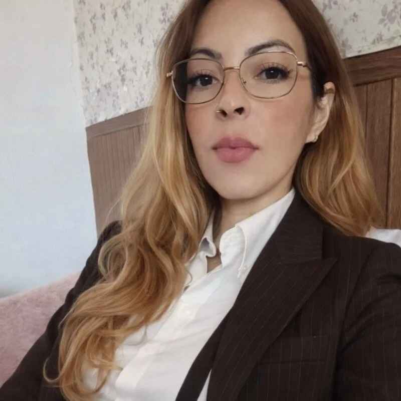 AnaLuxJulia