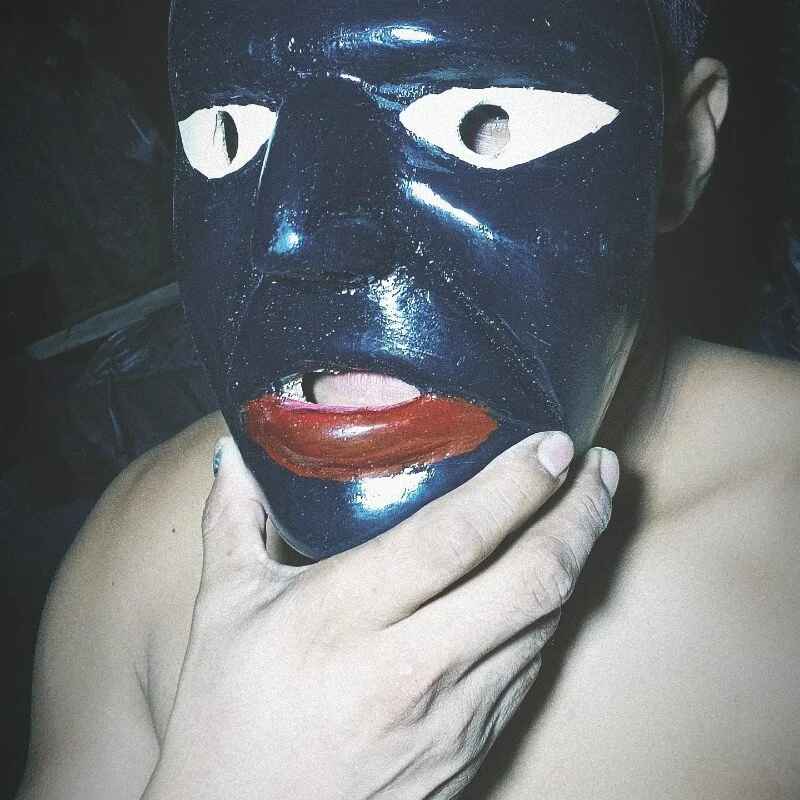 mask011