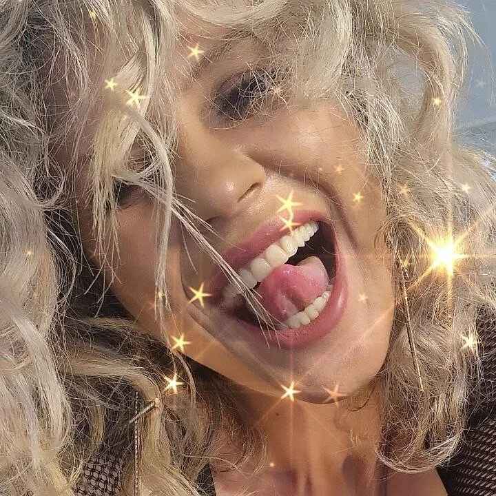 Smileyelyourgf