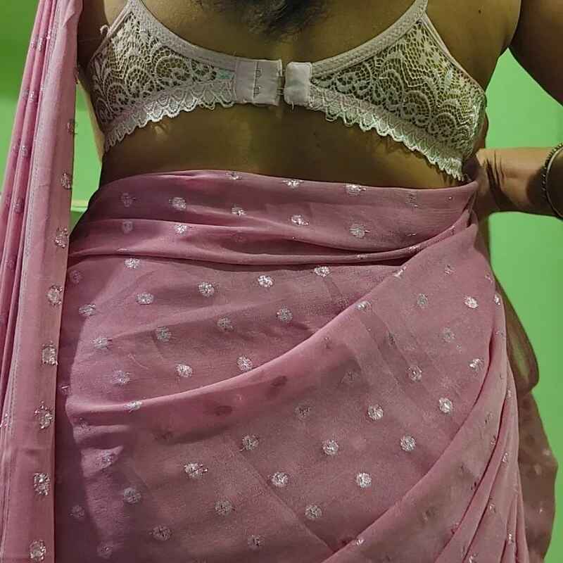 Desiwife07