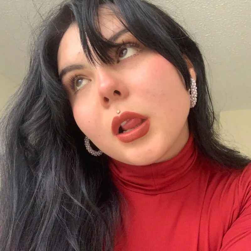 Juliet_elary