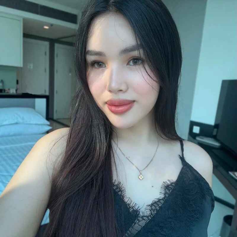 Caroline_Sydney