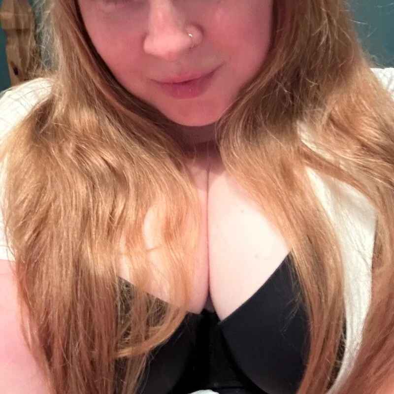 Curvy-GingeXX