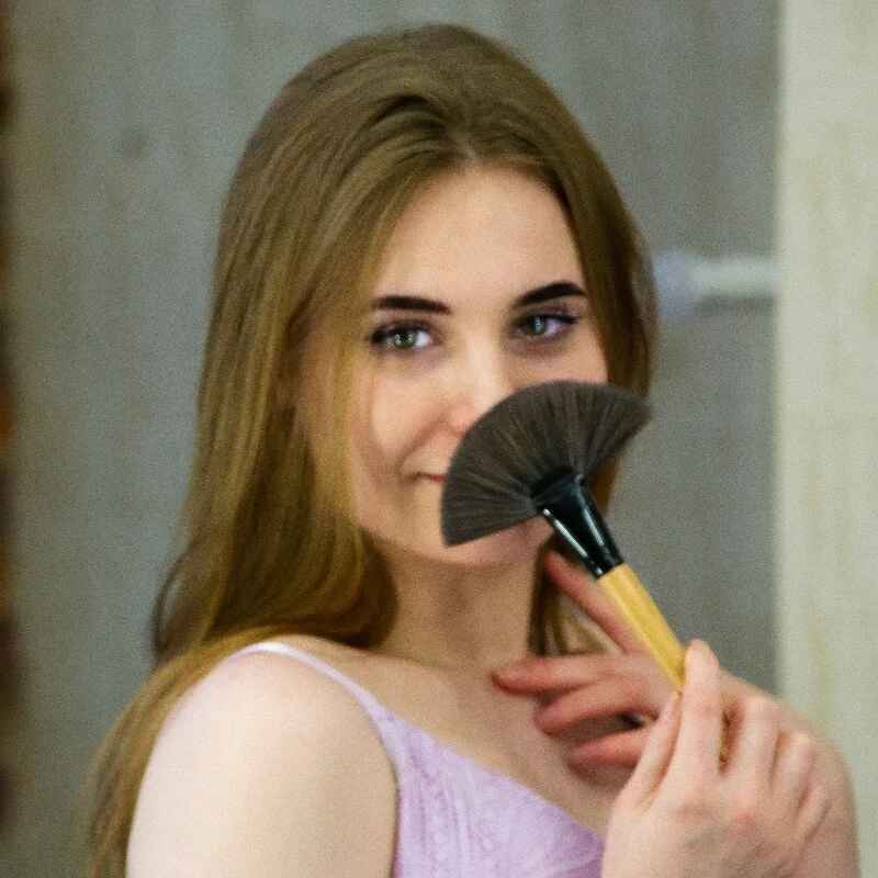 Caitlin_Carey