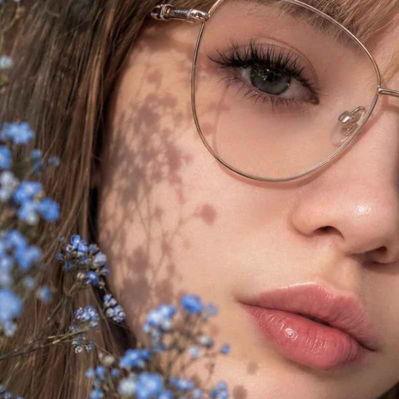 LesleyMil