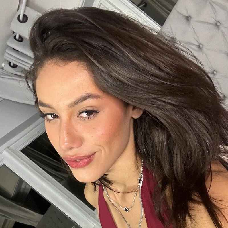Carol_velvet