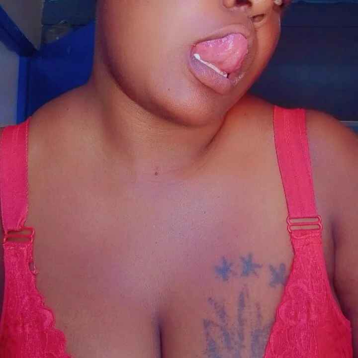 Slut_bigboobs