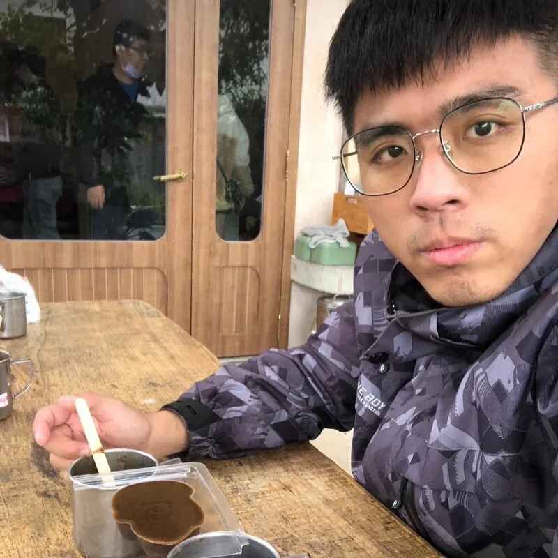 Aaronsuhi