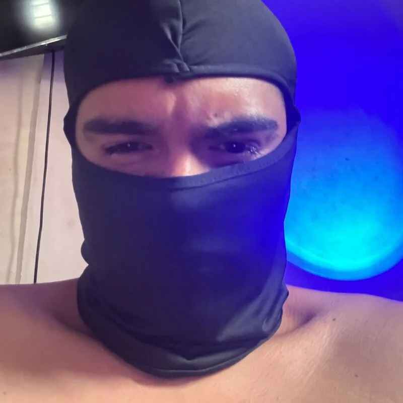 MaximilianoHot18cm
