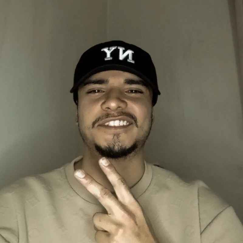 LuisLatinboyy