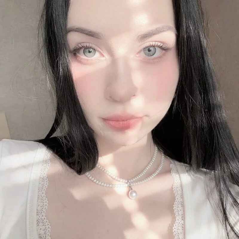 Tina_Charm
