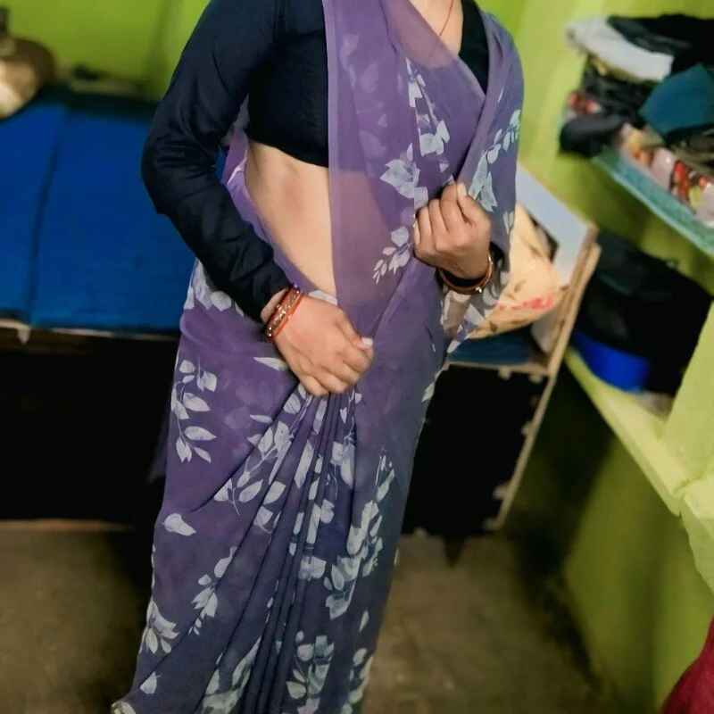 Hot_karisma55