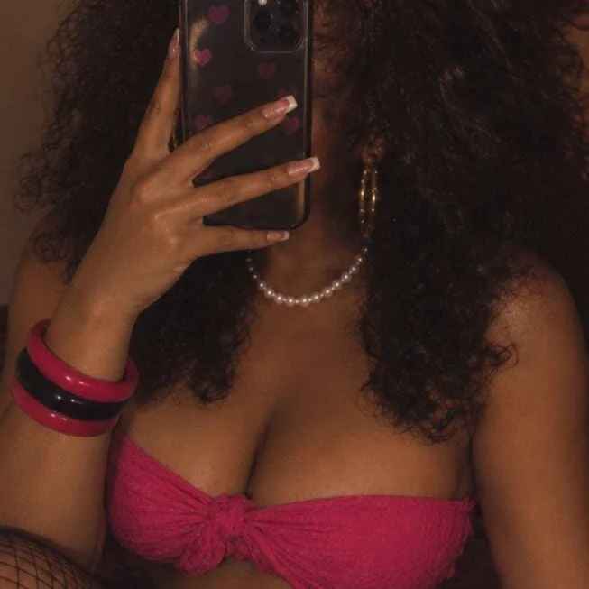 MadameGenevieve