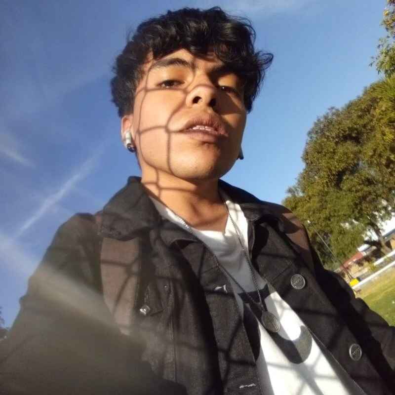 Eros_Suarez