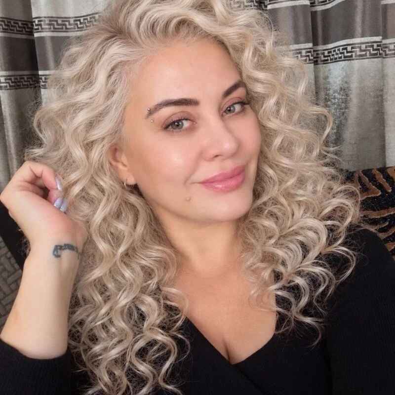 Liya_Rose_