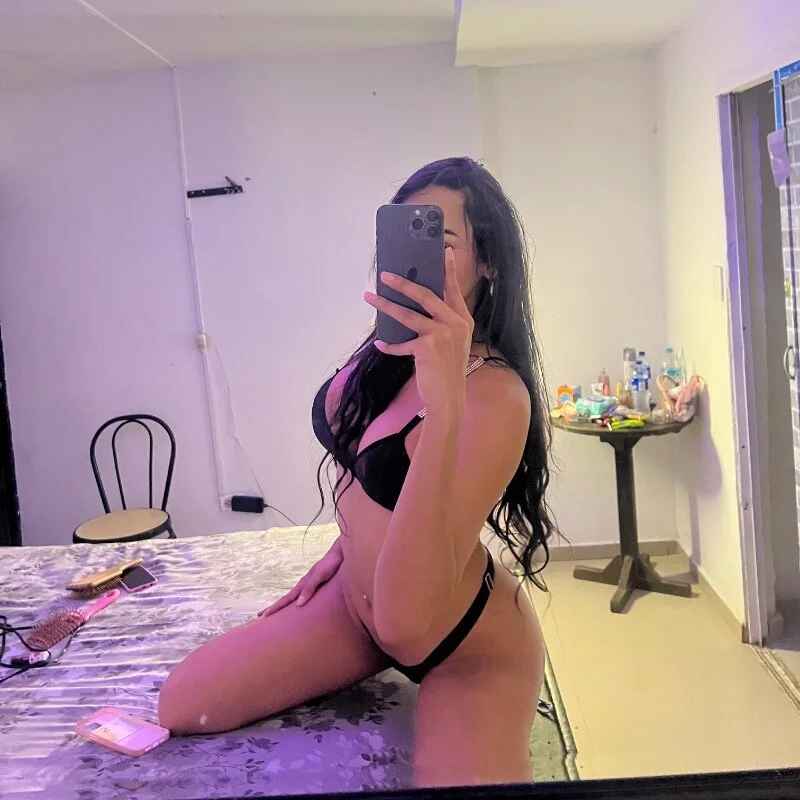 nikina05