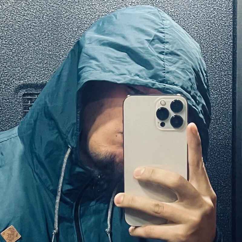Mr_Y7