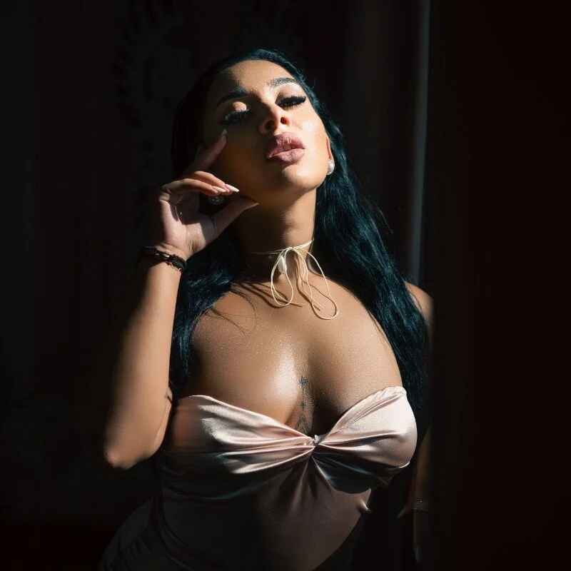 MadyLuxxx
