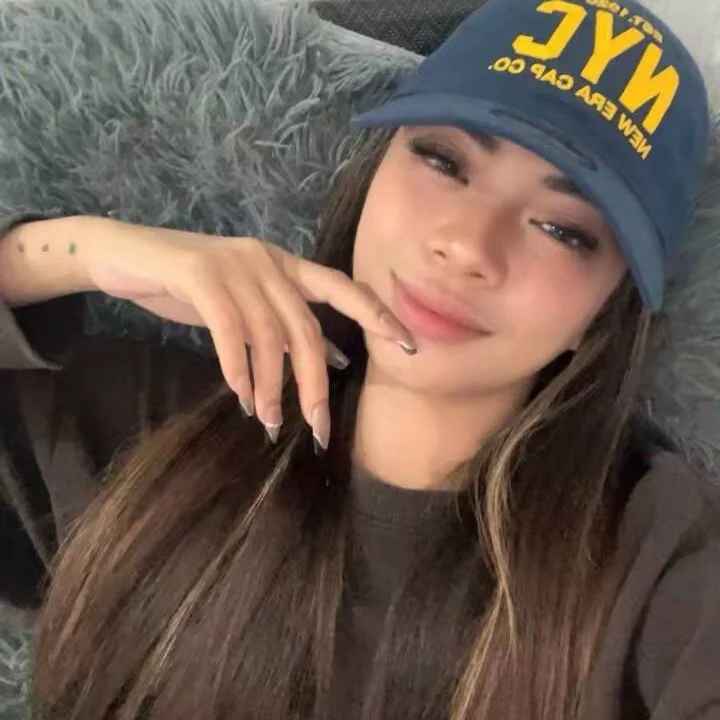 AsianBabyyy21