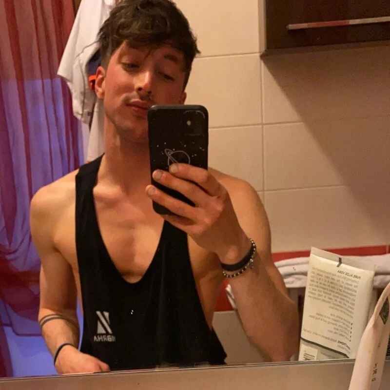 Toyboy1095