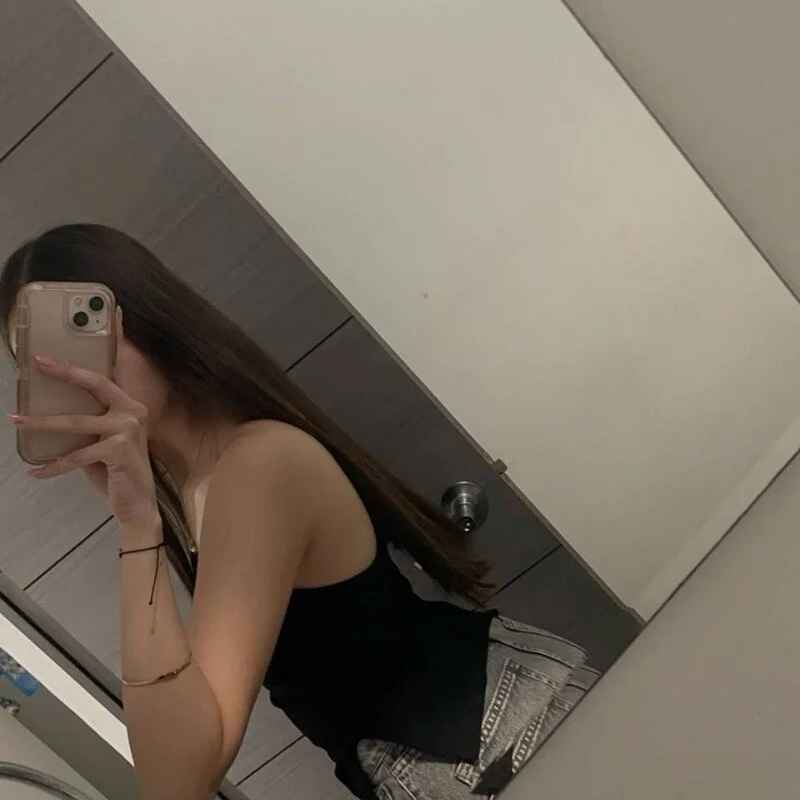 bella_dorn