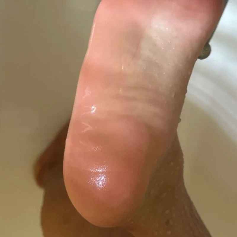 606906
