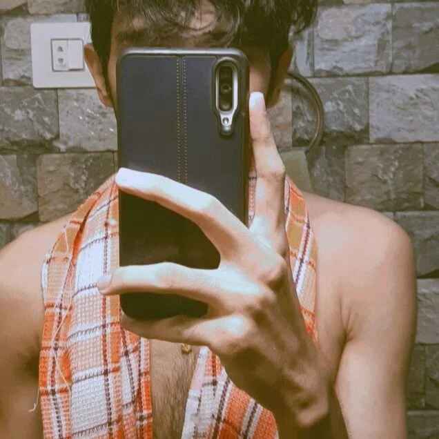 SkinnyTeeen