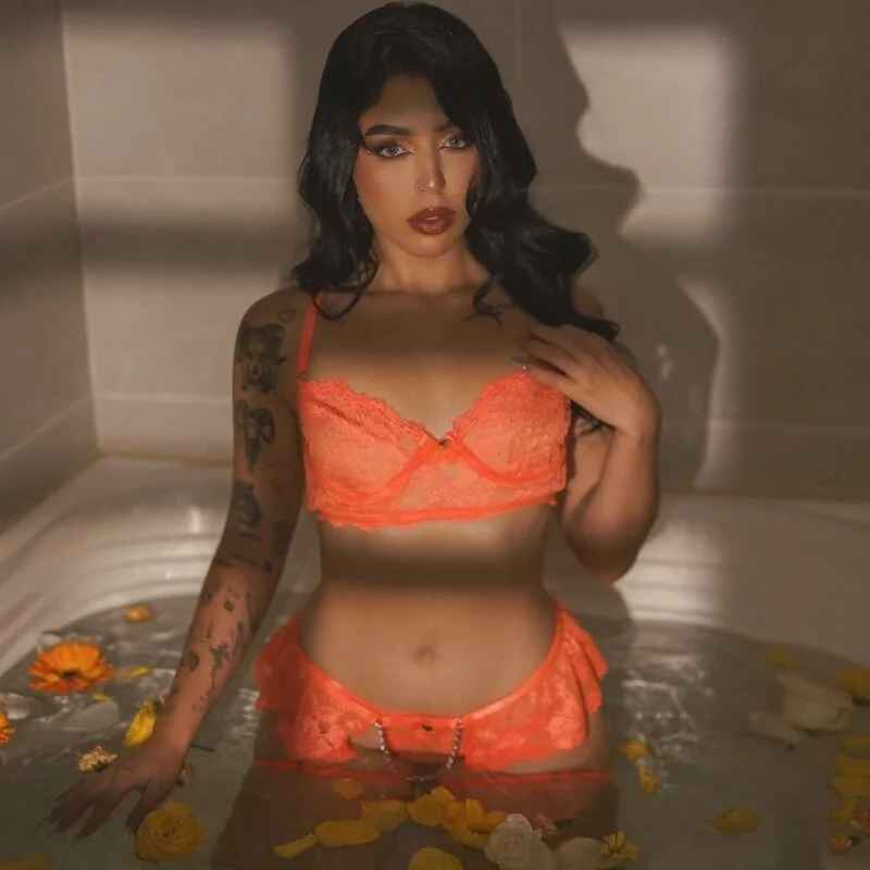zoee_jackson