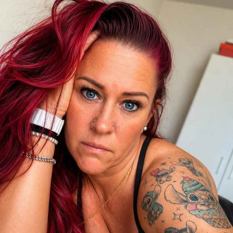 Vurige_RoodharigeMilf