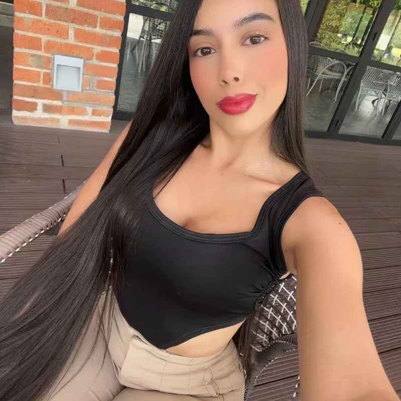 Alessia-Rouge