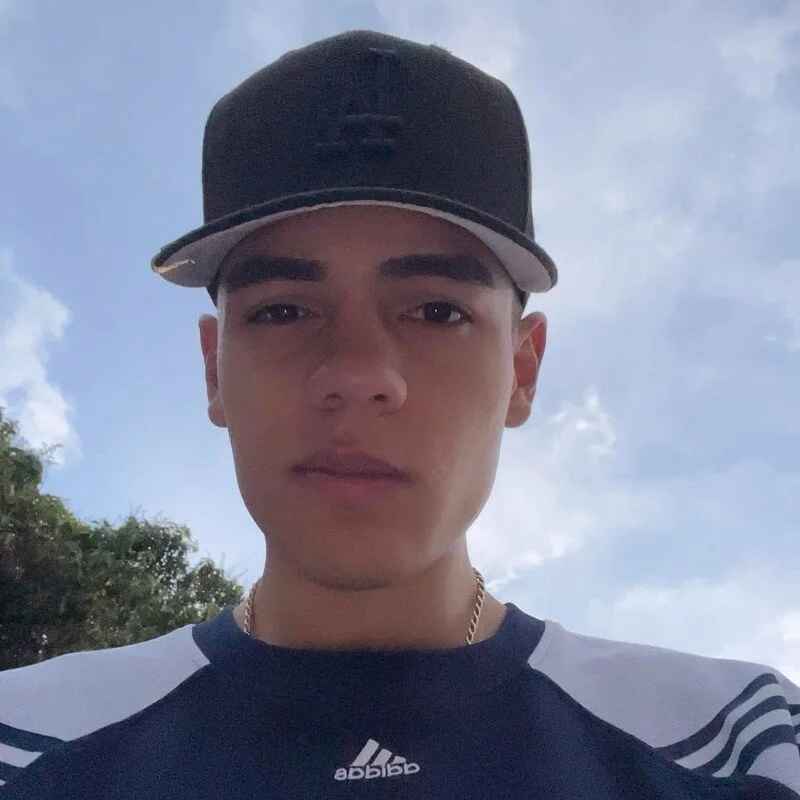 santiiago24