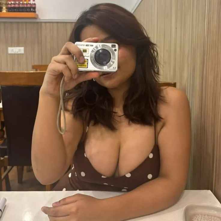 Simran_Sweet