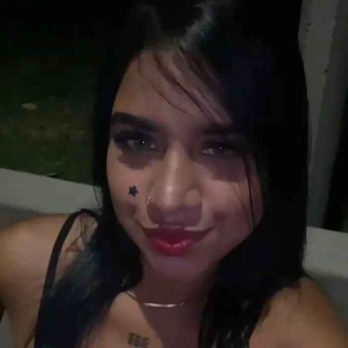 Mariana_Tonny