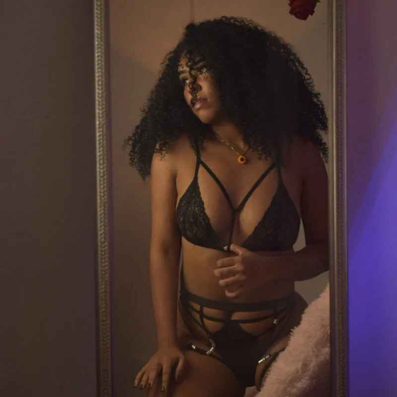 Amara_Blakee