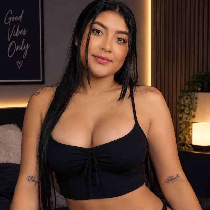 SalomeValvet