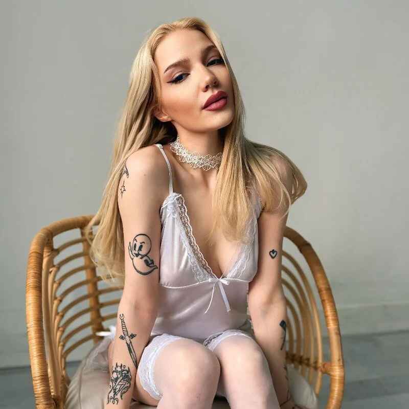 AnyaTaylor_