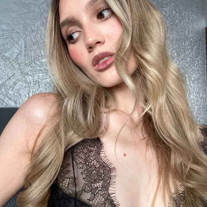 aurora_nude