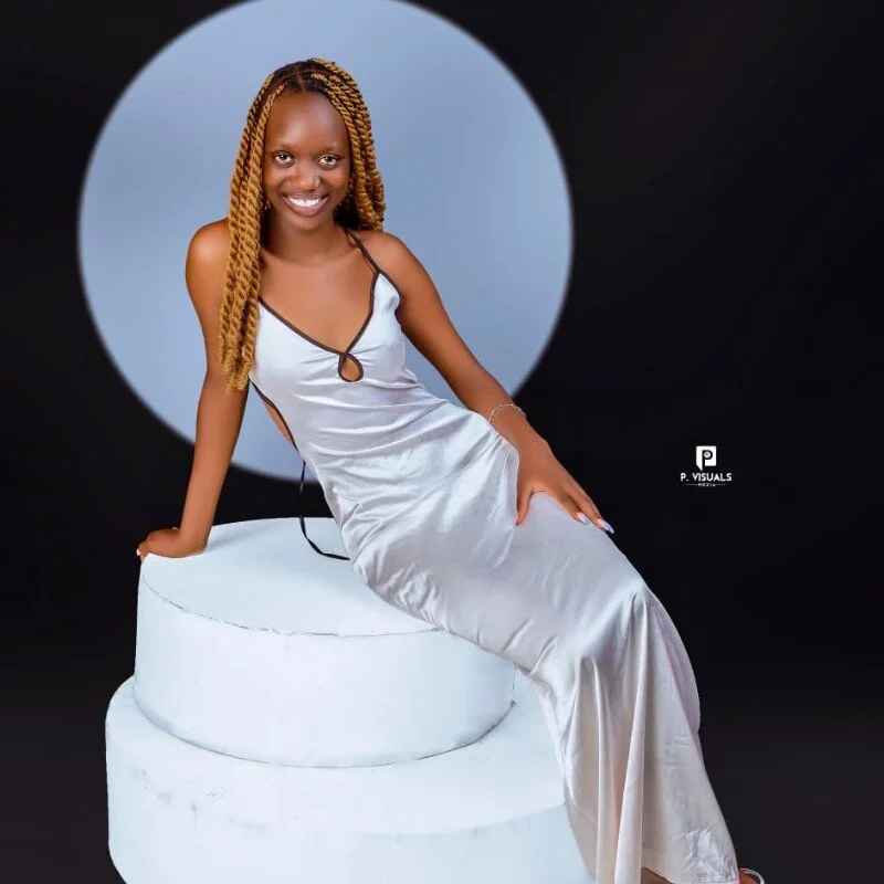 SLIM-EBONY2006