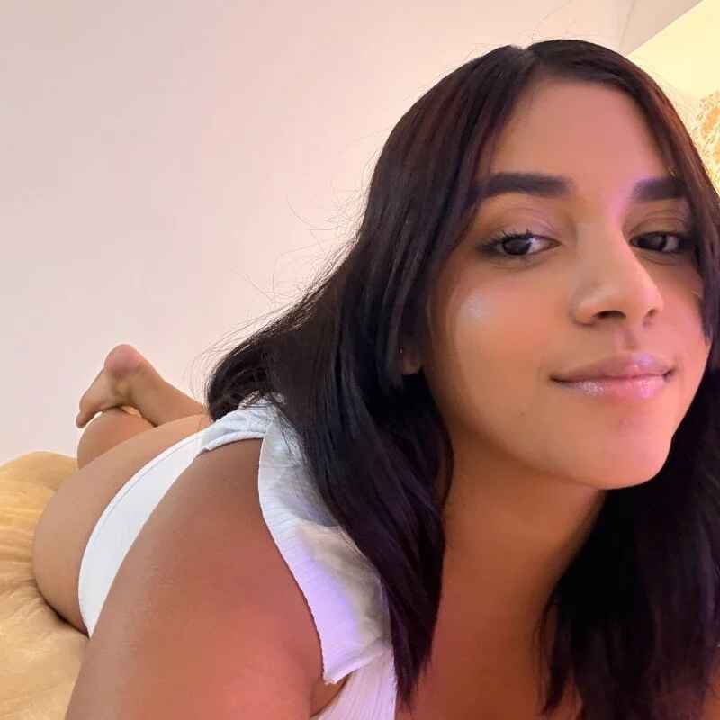 KellyBlush_