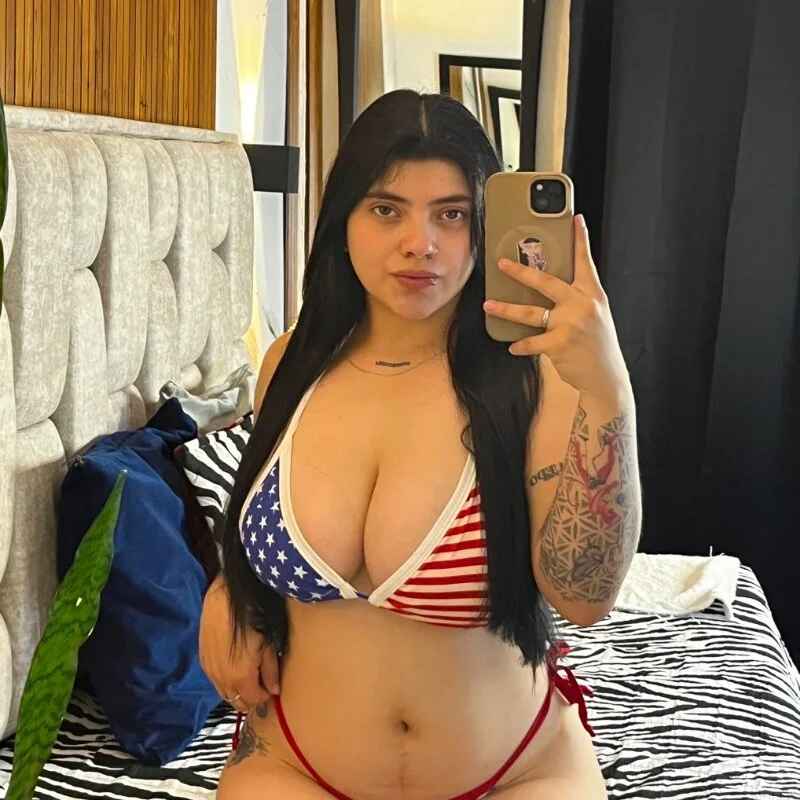 Abigail_Gray_
