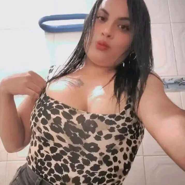 mia_hank_x
