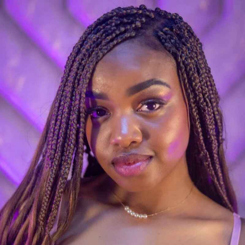 KeylaKnowles_Pv