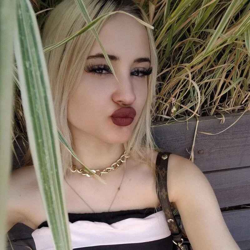 LaslyAngel