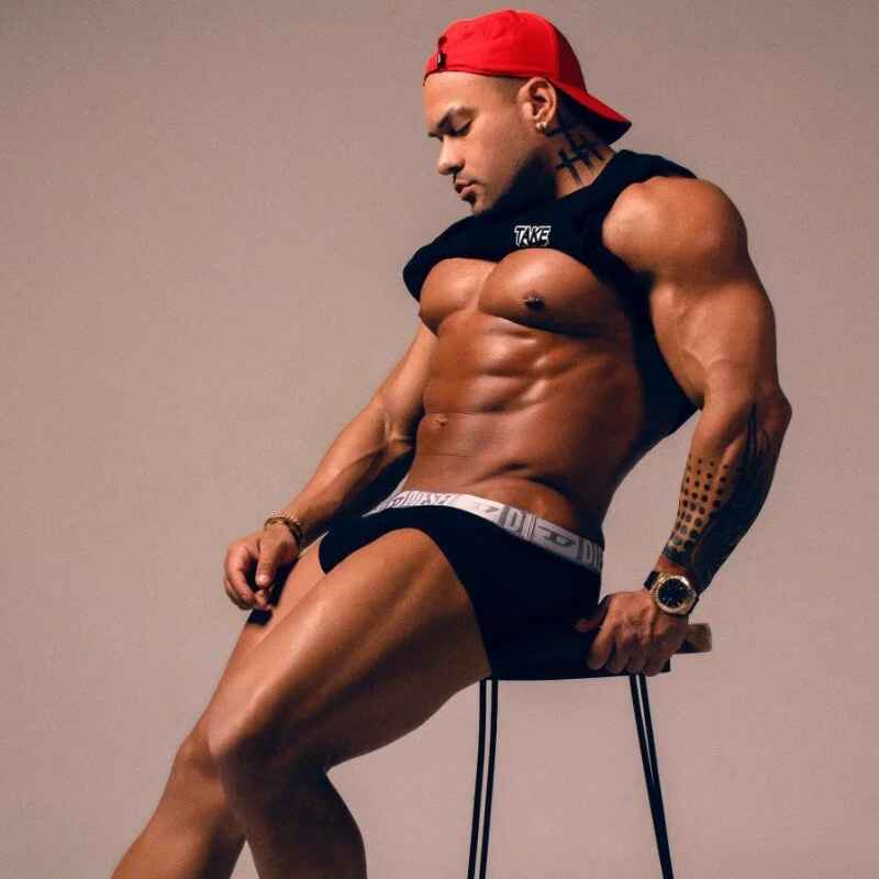 Logan_Roux