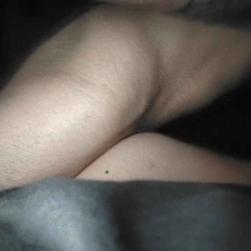 2hornyguyz
